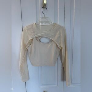 Old Navy Cream Long Sleeve Crop Top